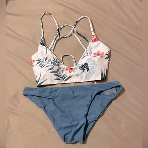Bathing suit